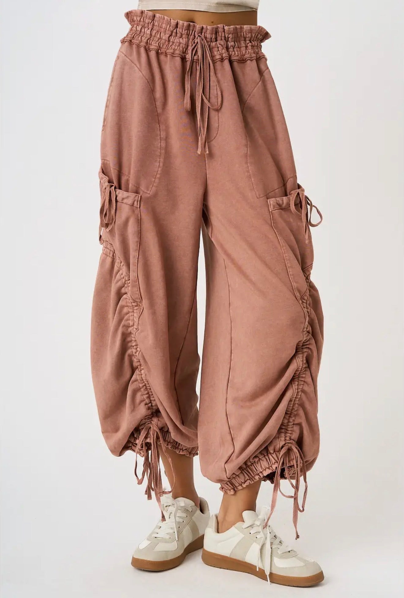 Washed Drop Pocket Balloon Pants
