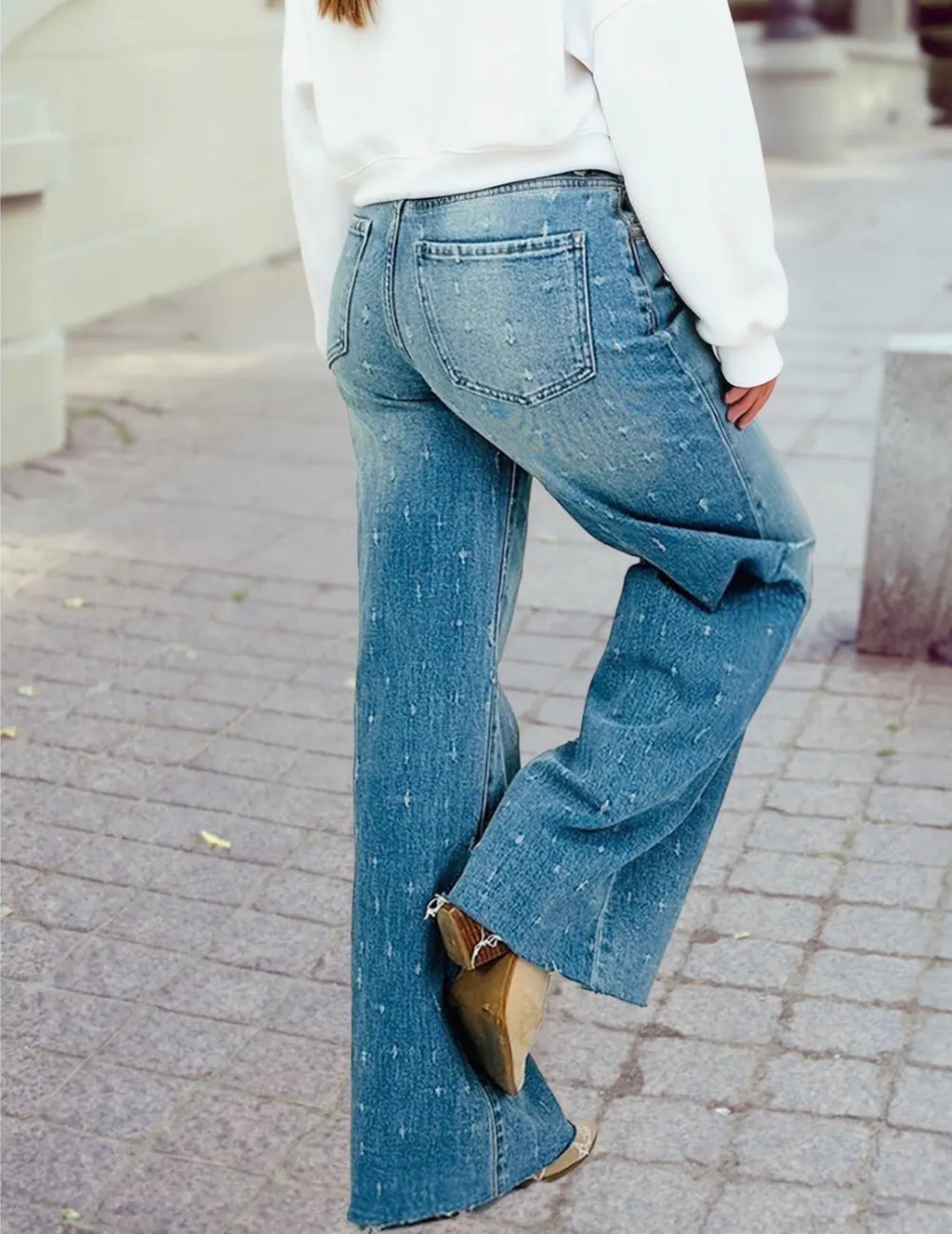 Distressed Detail Tummy Control Raw
Hem Jeans