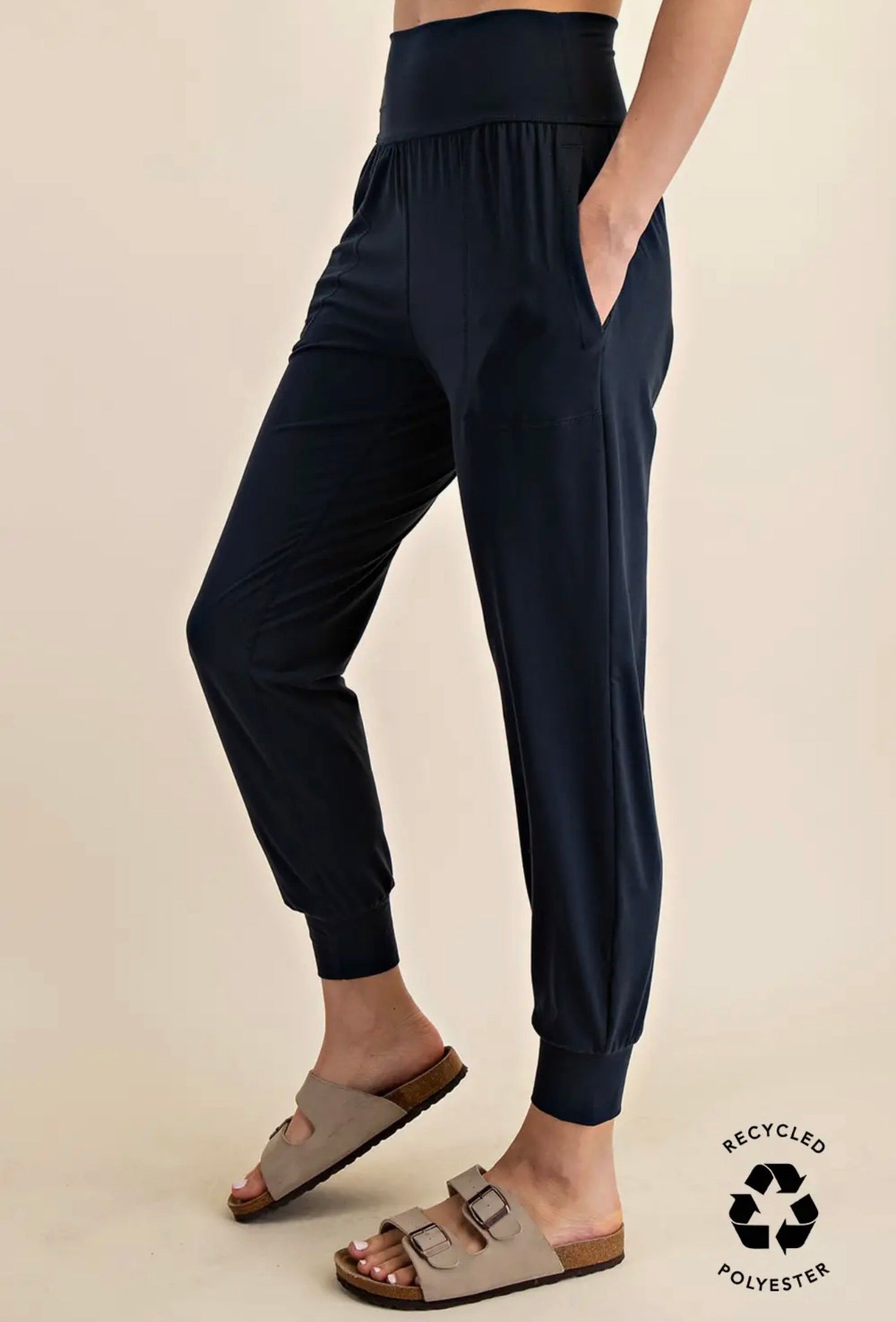 BUTTER SOFT JOGGERS WITH POCKETS